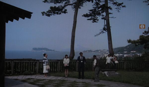<4>『続・最後から二番目の恋』、中井貴一と柴田理恵(鎌倉市長)が生き抜きする公園
