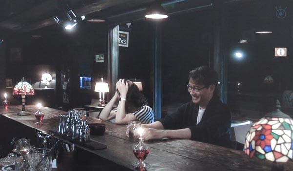 中井貴一(長倉和平)と小泉今日子(吉野千明)が飲む店。