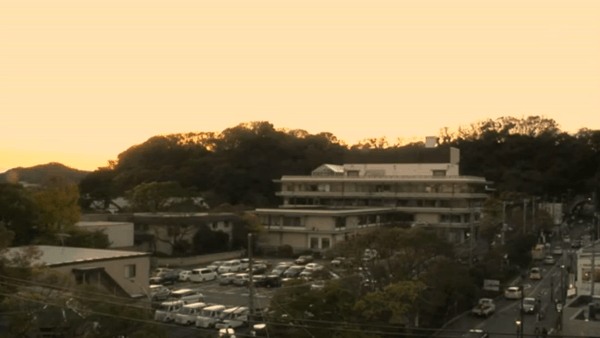 〈3〉鎌倉市役所