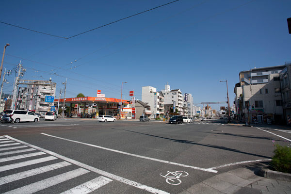 南国土佐の青い空。この日は、最高の天気でした。気温は27度。