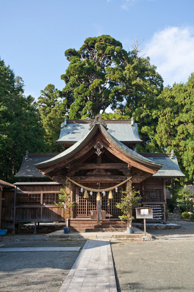 小村神社。