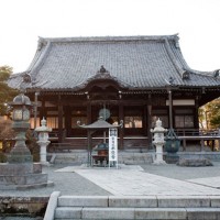 立派な本堂。