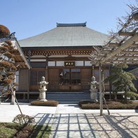 妙長寺本堂。
