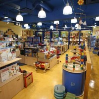 ボーネルンド鎌倉店の店内。