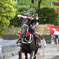 鎌倉まつり、流鏑馬。撮影協力:鎌倉市観光協会