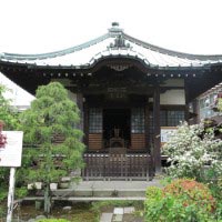 収玄寺本堂。