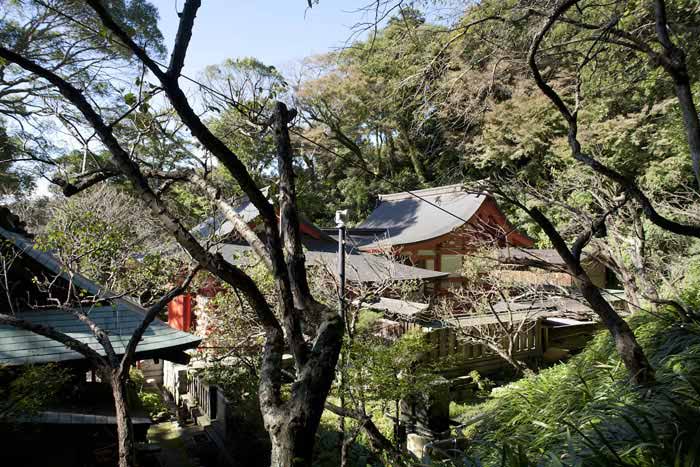 荏柄天神社、本殿。