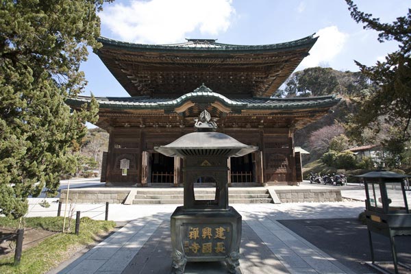 建長寺仏殿。