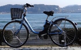 パナソニック製26インチ。 適応身長142cm以上、走行距離約50Km可能(モードにより異なる)。 バスケット、泥除け、内装3段シフト
