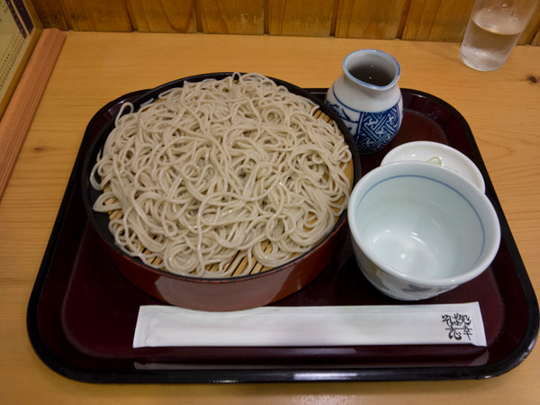 そば処 志幸のもりそば(550円)。
