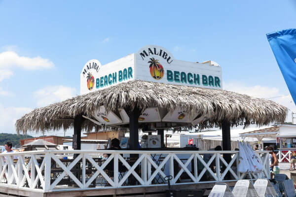 MALIBU BEACH BAR