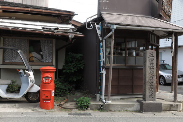 平成29年(2017年)6月5日、力餅家のあじさい。