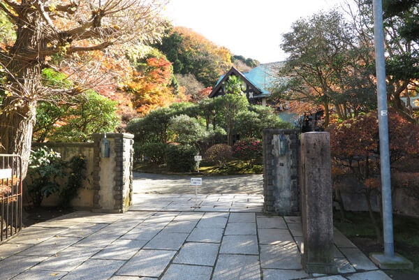 平成29年(2017年)12月10日(土)旧華頂宮邸の紅葉。